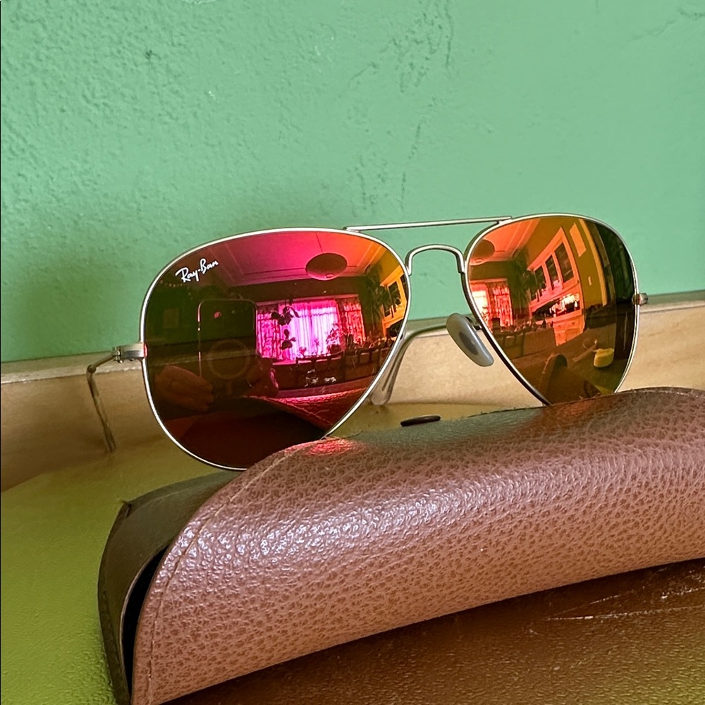 Pink/Orange/Yellow and Gold Aviator RayBans Women’s - Picture 2 of 7